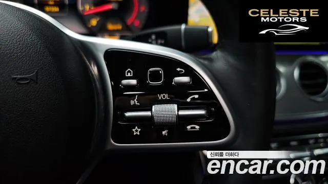 MERCEDES AMG E-Classe W213 E300 AMG Line 2019 — photo 30 sur 32