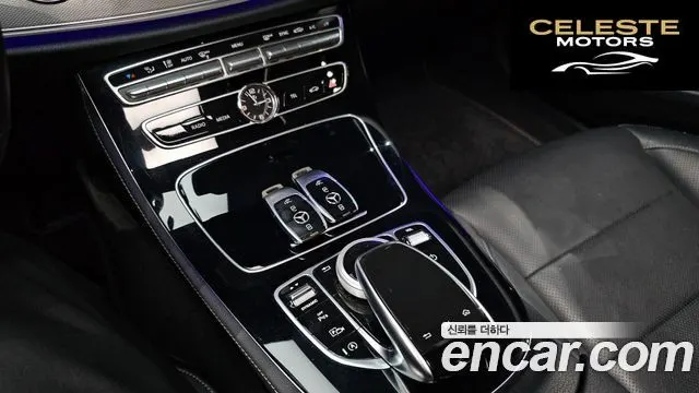 MERCEDES AMG E-Classe W213 E300 AMG Line 2019 — photo 31 sur 32