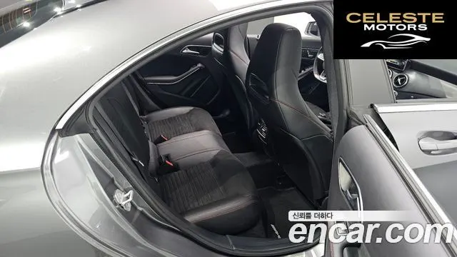 MERCEDES AMG CLA-Classe C117 CLA220 AMG Line 2018 — photo 17 sur 31