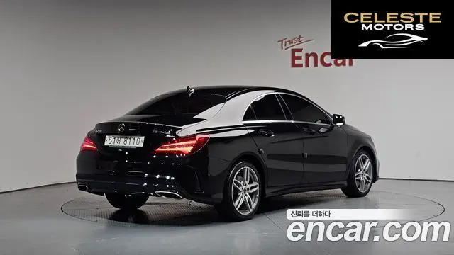 MERCEDES AMG CLA-Classe C117 CLA220 AMG Line 2018 — photo 1 sur 34