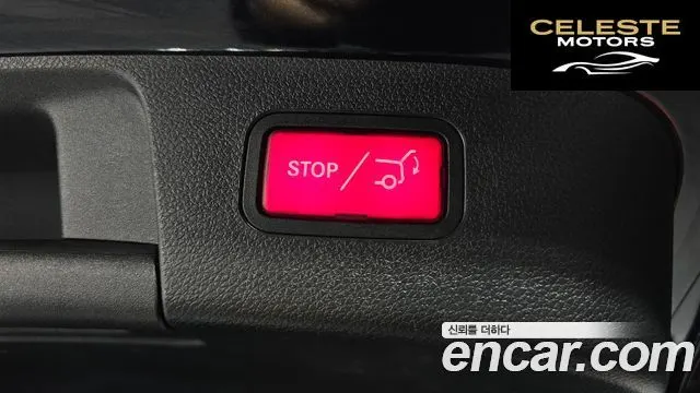 MERCEDES AMG GLA-Classe X156 GLA45 AMG 4MATIC 2019 — photo 30 sur 31