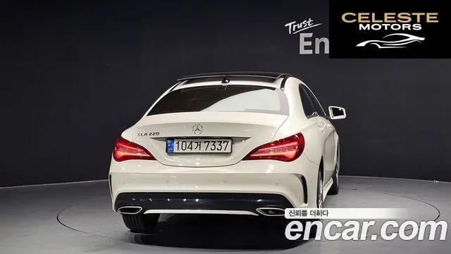 MERCEDES AMG CLA-Classe C117 CLA220 AMG Line 2018 — photo 4 sur 20