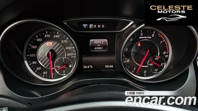 MERCEDES AMG GLA-Classe X156 GLA45 AMG 4MATIC 2019 — photo 11 sur 31