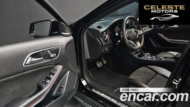 MERCEDES AMG GLA-Classe X156 GLA45 AMG 4MATIC 2019 — photo 17 sur 31