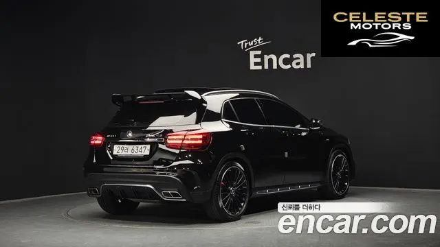 MERCEDES AMG GLA-Classe X156 GLA45 AMG 4MATIC 2019 — photo 2 sur 31