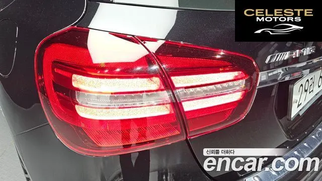 MERCEDES AMG GLA-Classe X156 GLA45 AMG 4MATIC 2019 — photo 9 sur 31
