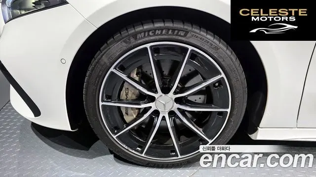 MERCEDES AMG A-Classe W177 AMG A35 4MATIC Berline 2024 — photo 5 sur 32