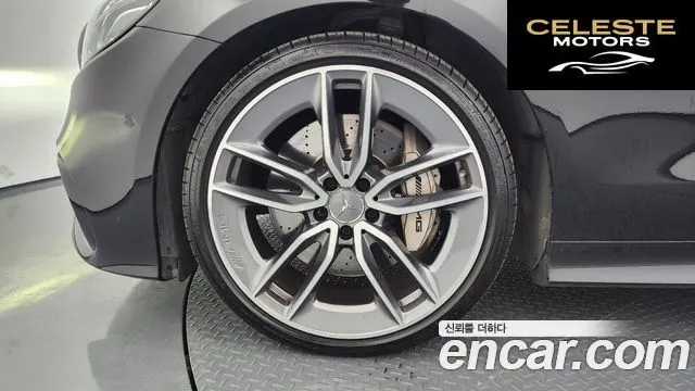 MERCEDES AMG E-Classe W213 E53 AMG 4MATIC+ Coupé 2020 — photo 5 sur 41