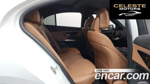 MERCEDES AMG E-Classe W214 E200 AMG Line 2026 — photo 18 sur 36