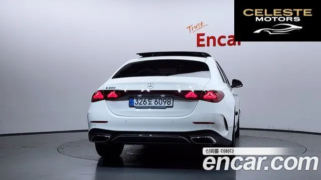 MERCEDES AMG E-Classe W214 E200 AMG Line 2026 — photo 4 sur 36