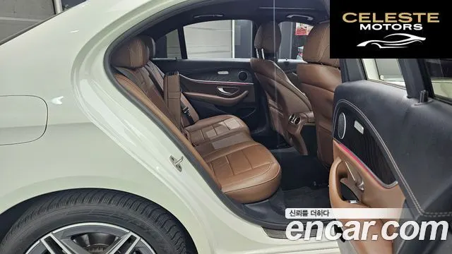 MERCEDES AMG E-Classe W213 E250 AMG Line 2023 — photo 18 sur 31