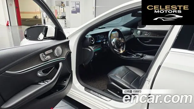 MERCEDES AMG E-Classe W213 E350 4MATIC AMG Line 2019 — photo 10 sur 20