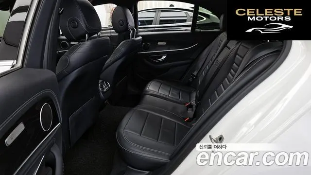 MERCEDES AMG E-Classe W213 E220d 4MATIC AMG Line 2021 — photo 16 sur 34
