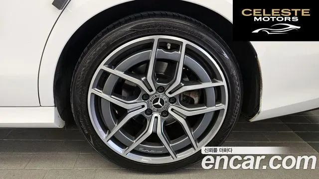 MERCEDES AMG E-Classe W213 E220d 4MATIC AMG Line 2021 — photo 7 sur 34