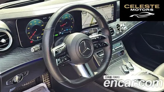 MERCEDES AMG E-Classe W213 E350 4MATIC AMG Line Edition 2021 — photo 17 sur 26