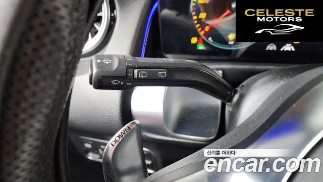 MERCEDES AMG GLB-Classe X247 AMG GLB35 4MATIC 2023 — photo 29 sur 34