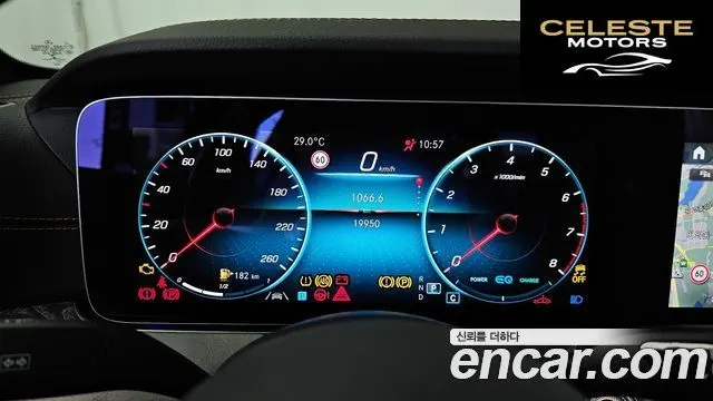 MERCEDES AMG E-Classe W213 E350 4MATIC AMG Line 2021 — photo 32 sur 37