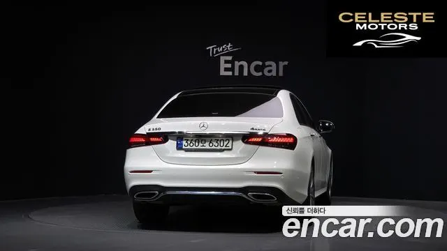 MERCEDES AMG E-Classe W213 E350 4MATIC AMG Line 2021 — photo 4 sur 37