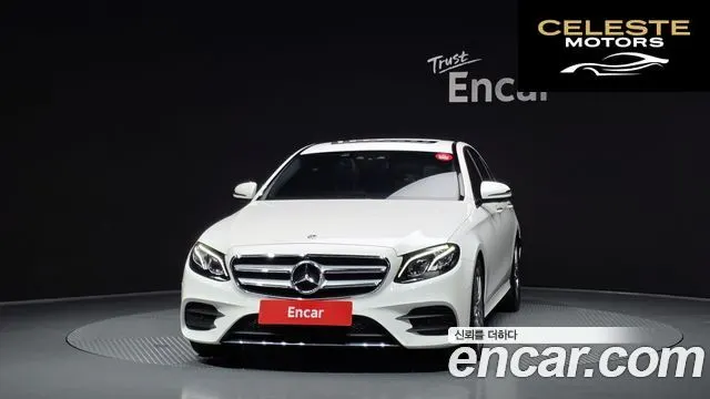 MERCEDES AMG E-Classe W213 E300 AMG Line 2019 — photo 3 sur 32