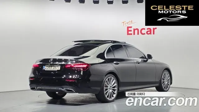 MERCEDES AMG E-Classe W213 E350 4MATIC AMG Line 2021 — photo 2 sur 20