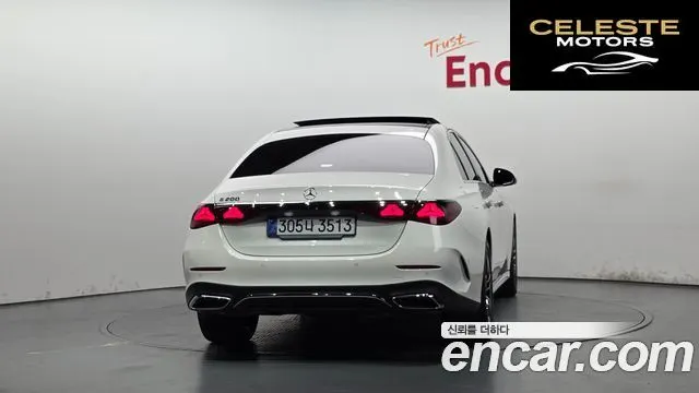 MERCEDES AMG E-Classe W214 E200 AMG Line 2026 — photo 4 sur 36