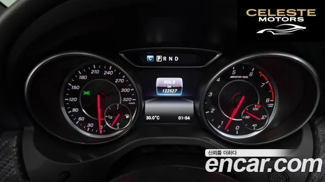MERCEDES AMG A-Classe W176 A45 AMG 4MATIC 2017 — photo 10 sur 35