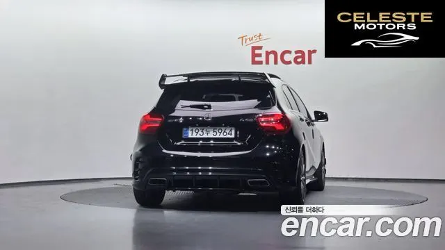 MERCEDES AMG A-Classe W176 A45 AMG 4MATIC 2017 — photo 3 sur 35