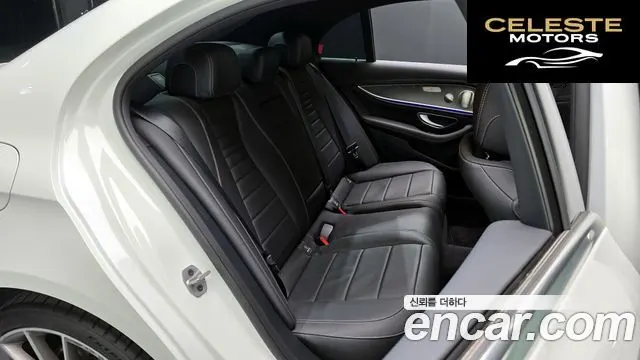 MERCEDES AMG E-Classe W213 E350 4MATIC AMG Line 2022 — photo 17 sur 34