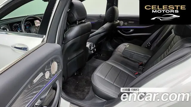 MERCEDES AMG E-Classe W213 E350 4MATIC AMG Line 2022 — photo 18 sur 34