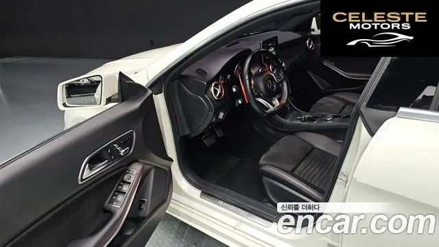 MERCEDES AMG CLA-Classe C117 CLA220 AMG Line 2018 — photo 10 sur 26