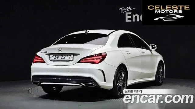 MERCEDES AMG CLA-Classe C117 CLA220 AMG Line 2018 — photo 2 sur 26
