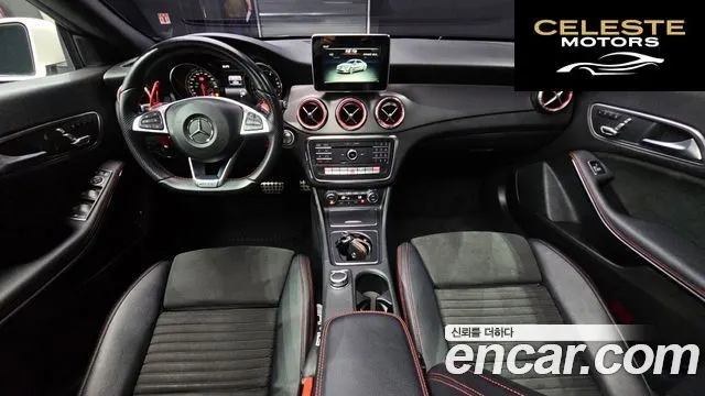 MERCEDES AMG CLA-Classe C117 CLA220 AMG Line 2018 — photo 24 sur 26