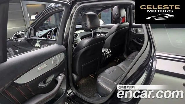 MERCEDES AMG GLC-Classe X253 AMG GLC43 4MATIC 2017 — photo 12 sur 20