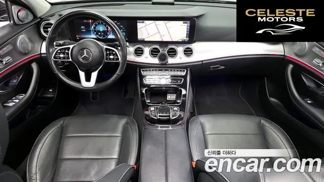 MERCEDES AMG E-Classe W213 E300 AMG Line 2019 — photo 10 sur 31