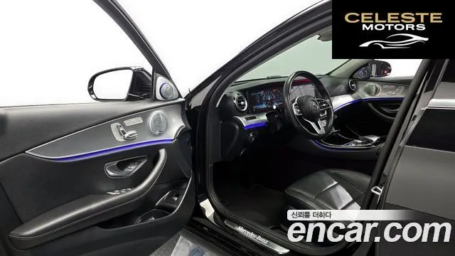 MERCEDES AMG E-Classe W213 E300 AMG Line 2019 — photo 13 sur 31