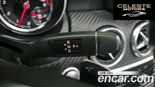MERCEDES AMG A-Classe W176 A200 AMG Line 2018 — photo 12 sur 30