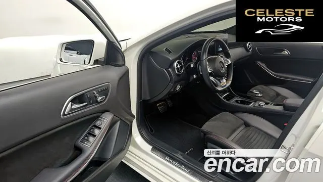 MERCEDES AMG A-Classe W176 A200 AMG Line 2018 — photo 13 sur 30