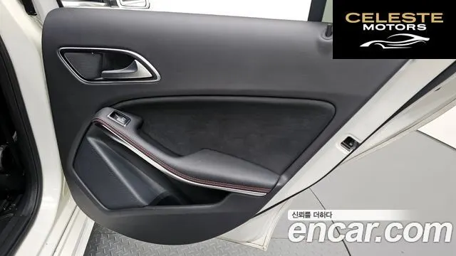 MERCEDES AMG A-Classe W176 A200 AMG Line 2018 — photo 29 sur 30