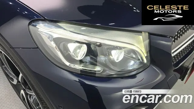 MERCEDES AMG GLC-Classe X253 AMG GLC43 4MATIC 2018 — photo 8 sur 33