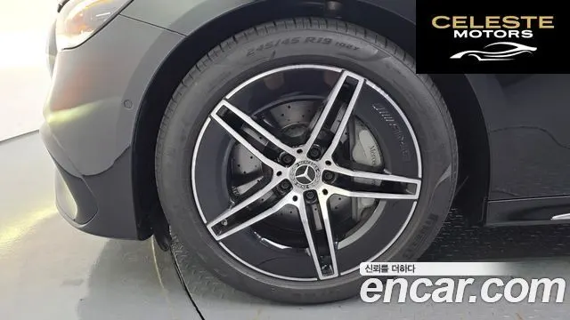 MERCEDES AMG E-Classe W214 E300 4MATIC AMG Line 2025 — photo 5 sur 34