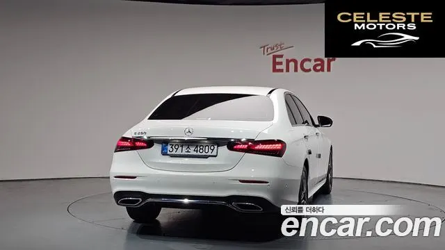 MERCEDES AMG E-Classe W213 E250 AMG Line 2023 — photo 3 sur 36