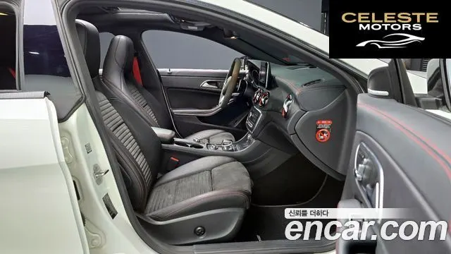 MERCEDES AMG CLA-Classe C117 CLA45 AMG 4MATIC 2018 — photo 15 sur 30