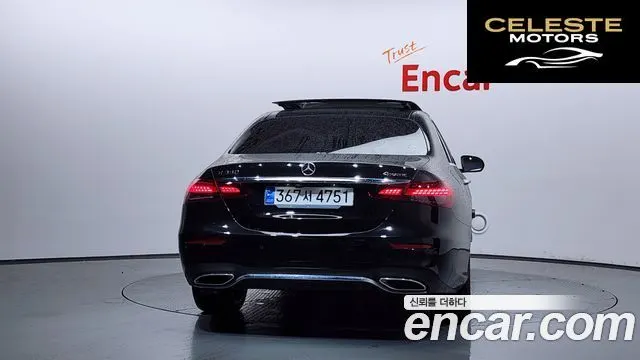 MERCEDES AMG E-Classe W213 E350 4MATIC AMG Line 2021 — photo 4 sur 37