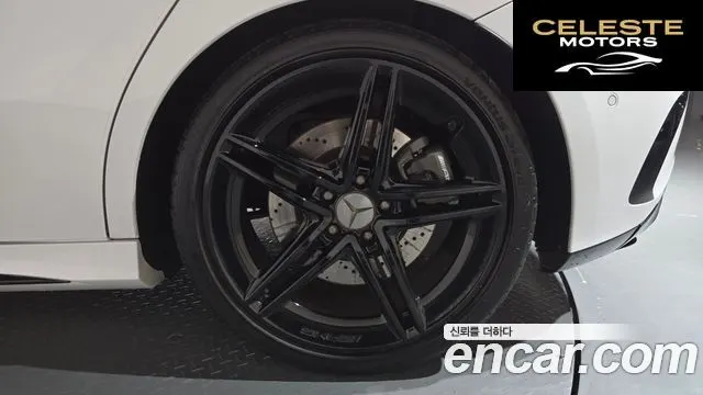 MERCEDES AMG A-Classe W177 AMG A45 4MATIC+ Hatchback 2021 — photo 7 sur 31