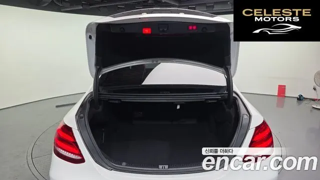 MERCEDES AMG E-Classe W213 E300 4MATIC AMG Line 2018 — photo 20 sur 20