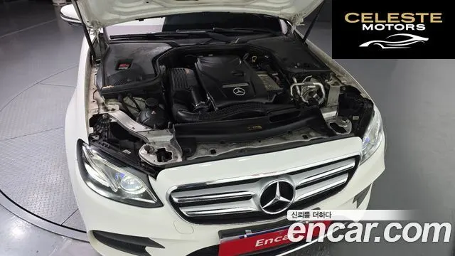 MERCEDES AMG E-Classe W213 E300 4MATIC AMG Line 2018 — photo 6 sur 20