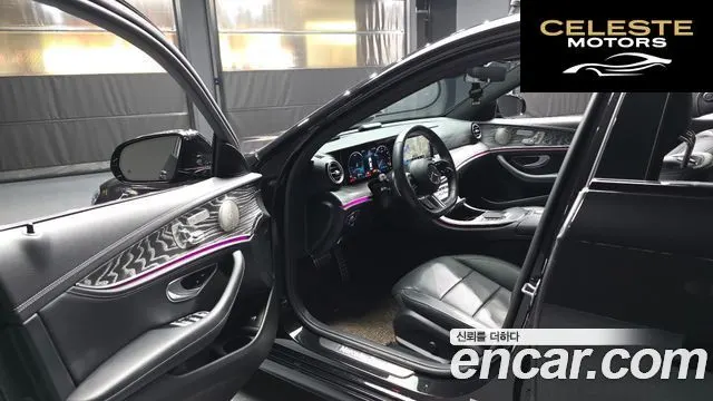 MERCEDES AMG E-Classe W213 E350 4MATIC AMG Line 2023 — photo 10 sur 26