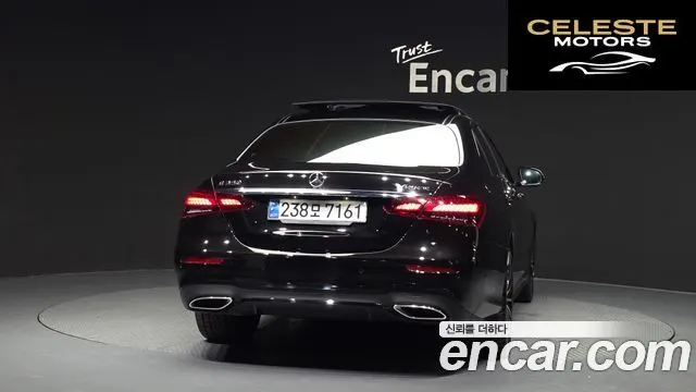 MERCEDES AMG E-Classe W213 E350 4MATIC AMG Line 2023 — photo 4 sur 26