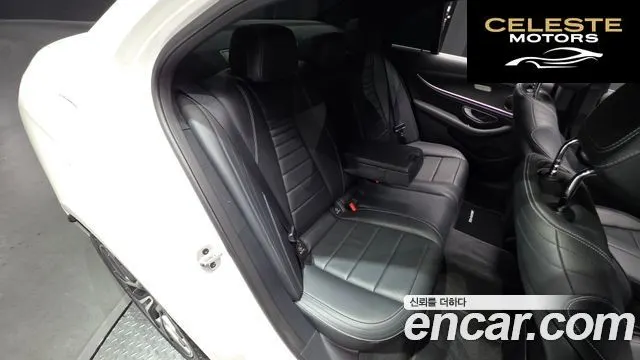 MERCEDES AMG E-Classe W213 E220d 4MATIC AMG Line 2021 — photo 16 sur 31