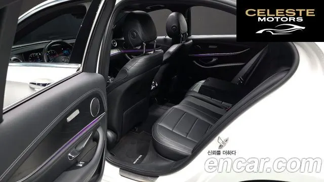 MERCEDES AMG E-Classe W213 E220d 4MATIC AMG Line 2021 — photo 18 sur 31